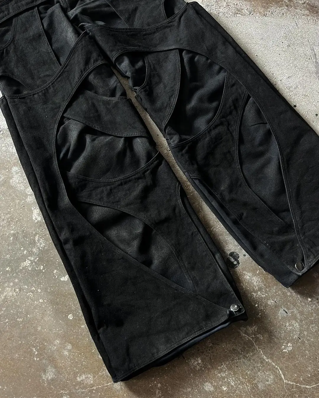 Cyberpunk Deconstructed Jeans - 5