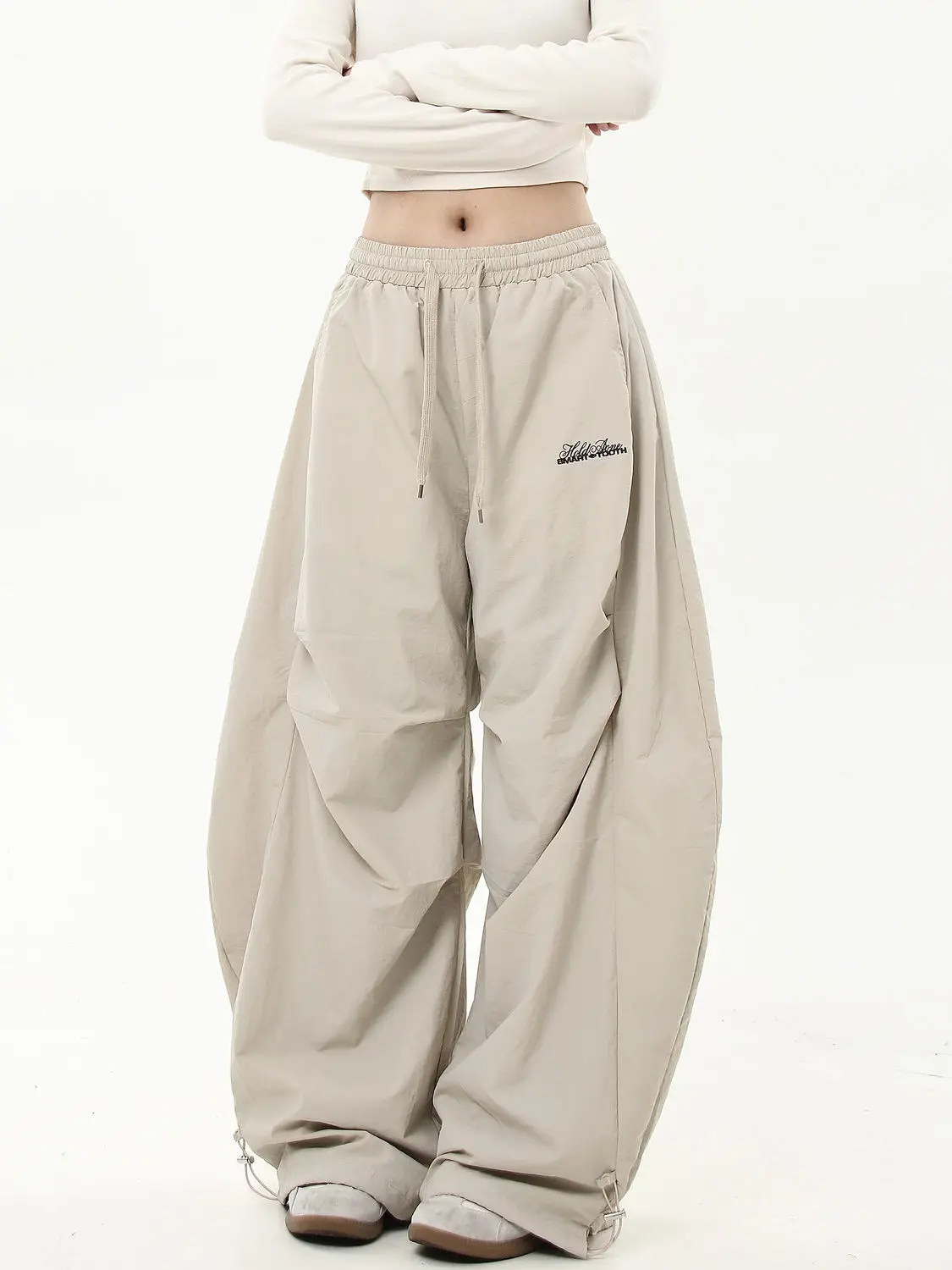 Minimalist Streetwear Baggy Cargo Pants - 9