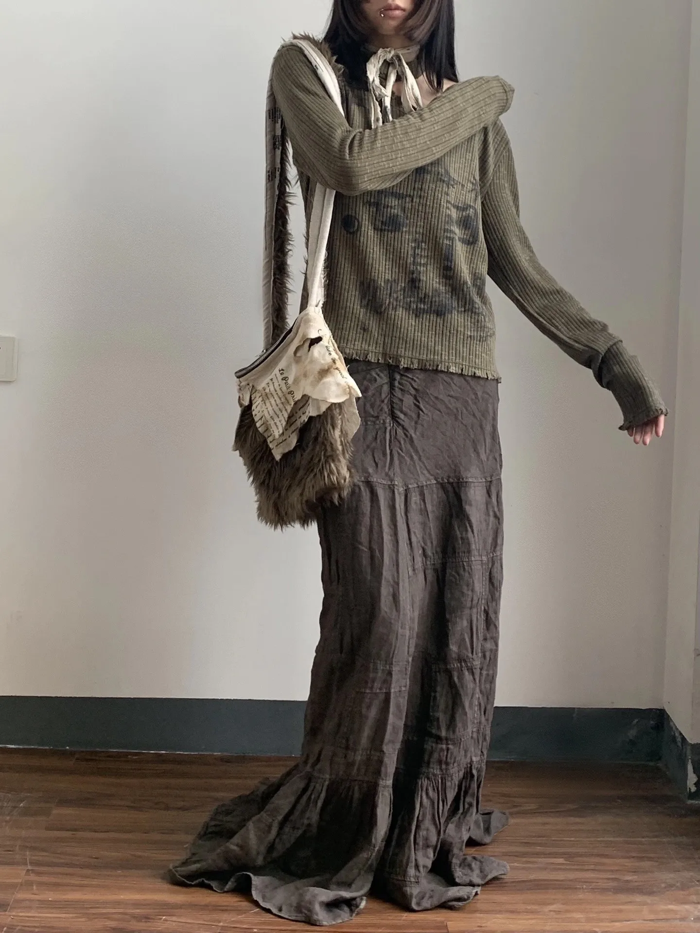 Grunge Streetwear Asymmetrical Ribbed Top - 3