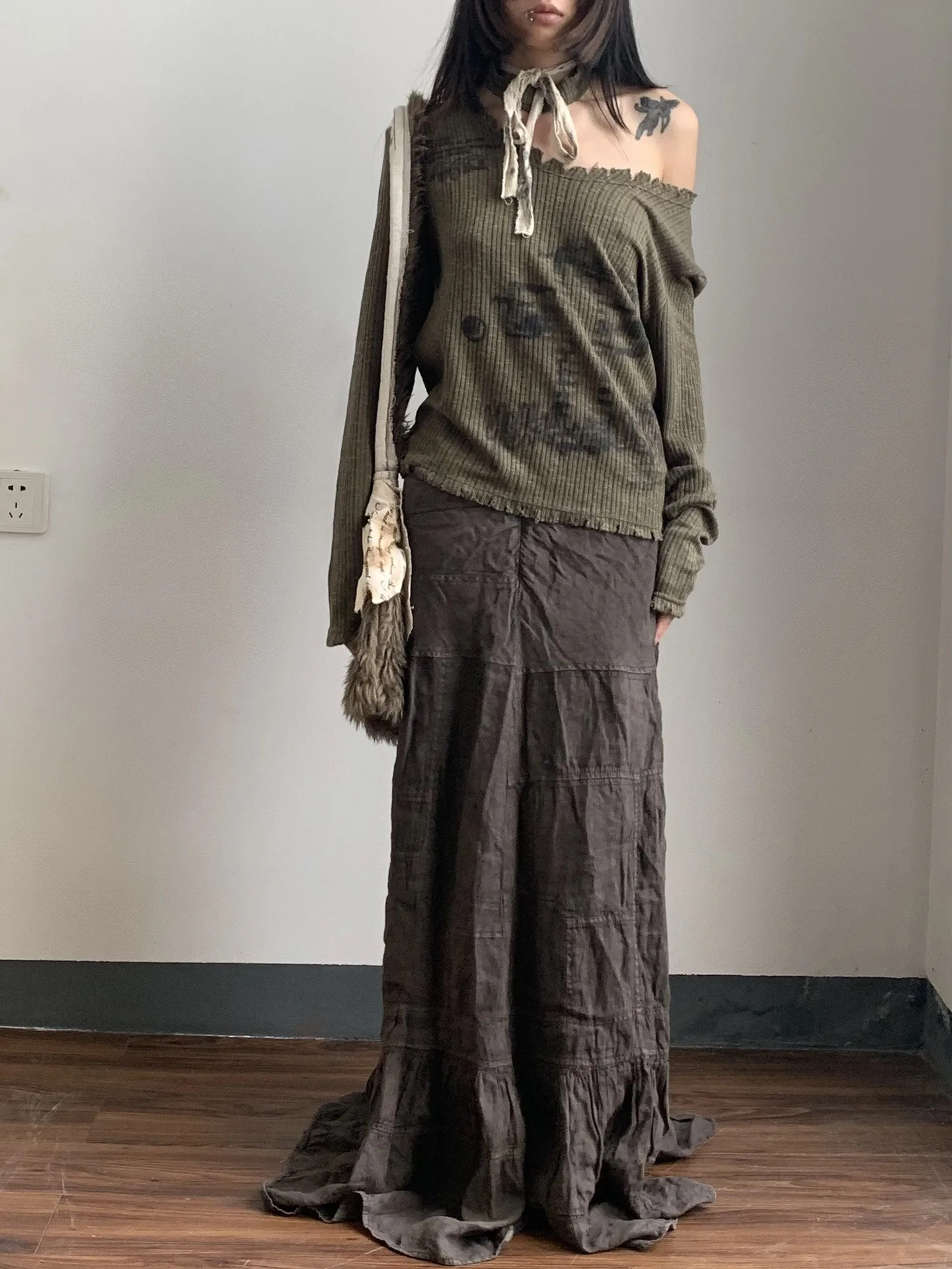 Grunge Streetwear Asymmetrical Ribbed Top - 4