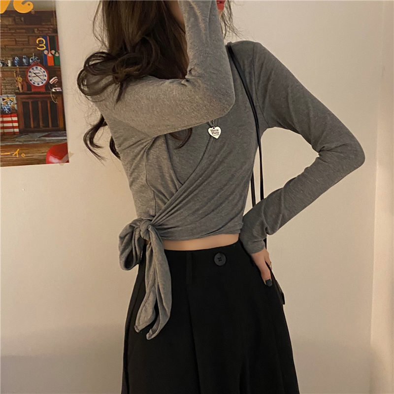 Minimalist Streetwear Wrap Crop Top - 8
