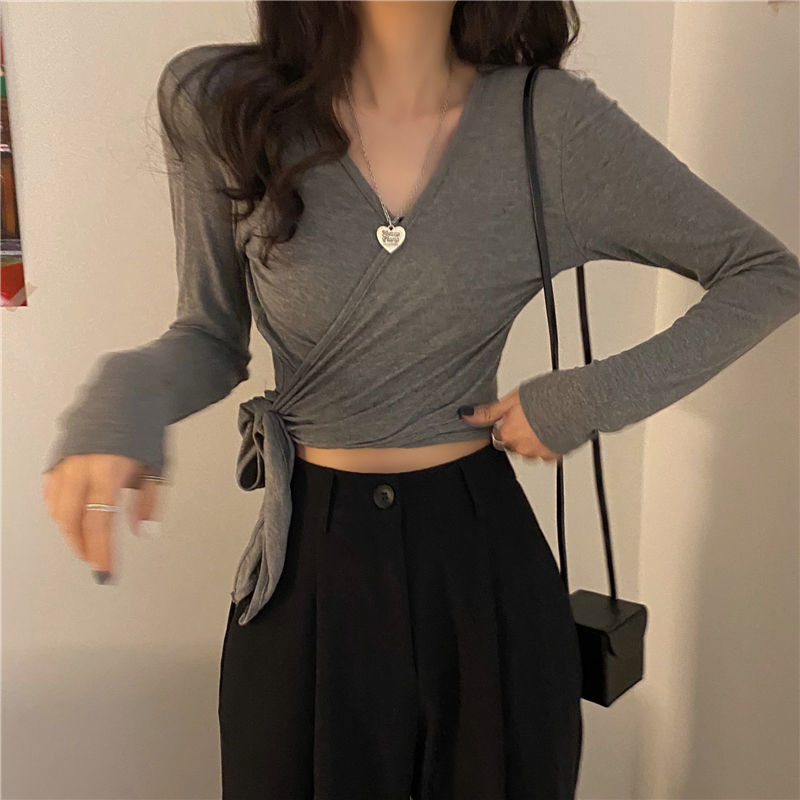 Minimalist Streetwear Wrap Crop Top - 5