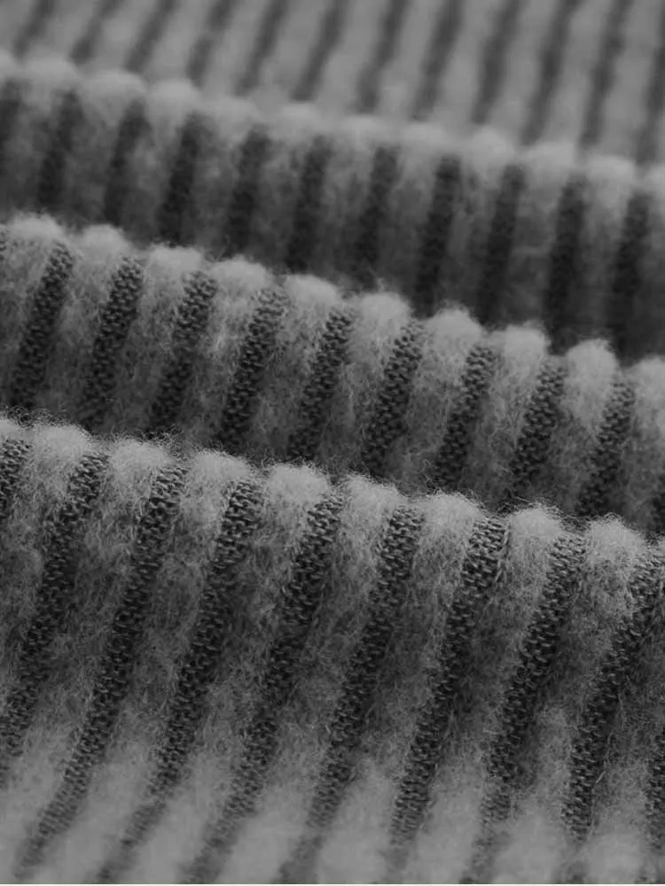 E-Girl Y2K Asymmetrical Ribbed Crop Top - 5