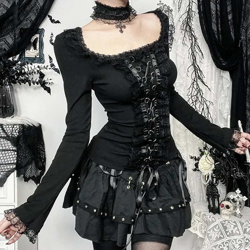 Gothic Lolita Lace-Up Corset Long-Sleeve Top with Choker - 4